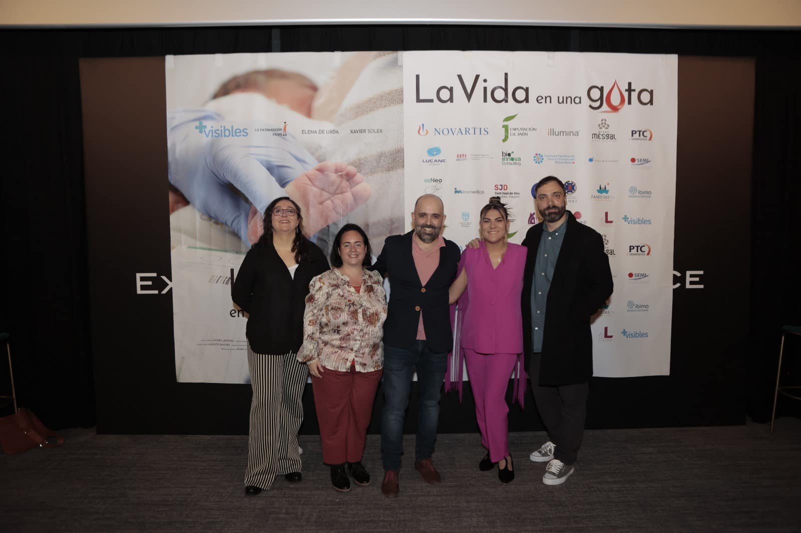 Proyección del documental «La vida en una gota» de Pedro Lendínez en Jaén