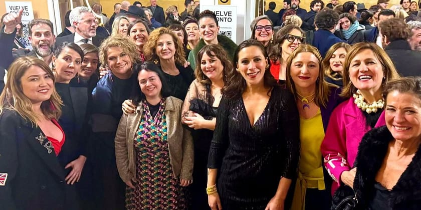 Burgos asiste a la entrega de los Premios Carmen en Córdoba